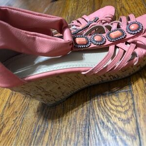 Stylish Pink Wedge Sandals